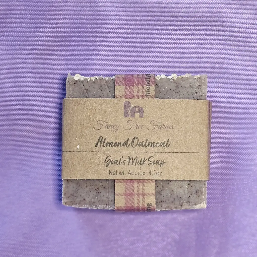[SOAP-AO] Almond Oatmeal Goat's Milk Soap