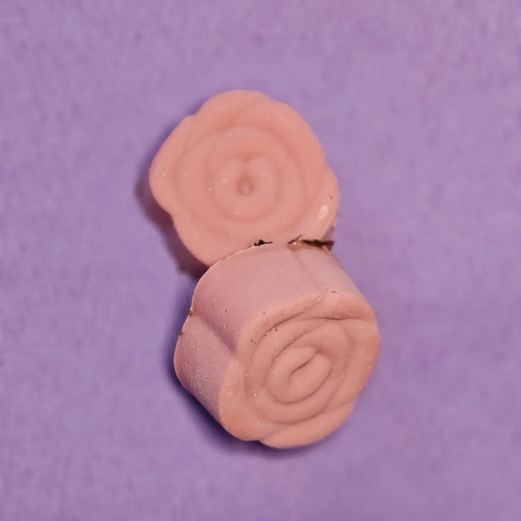 [SOAP-TRV-RHT] Rose Hibiscus Tea Goat's Milk Travel Soap